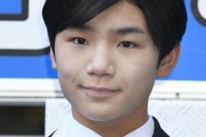 画像・写真1/2）「謎の髭男」反響続々 山田孝之が釜山国際映画祭で顔を