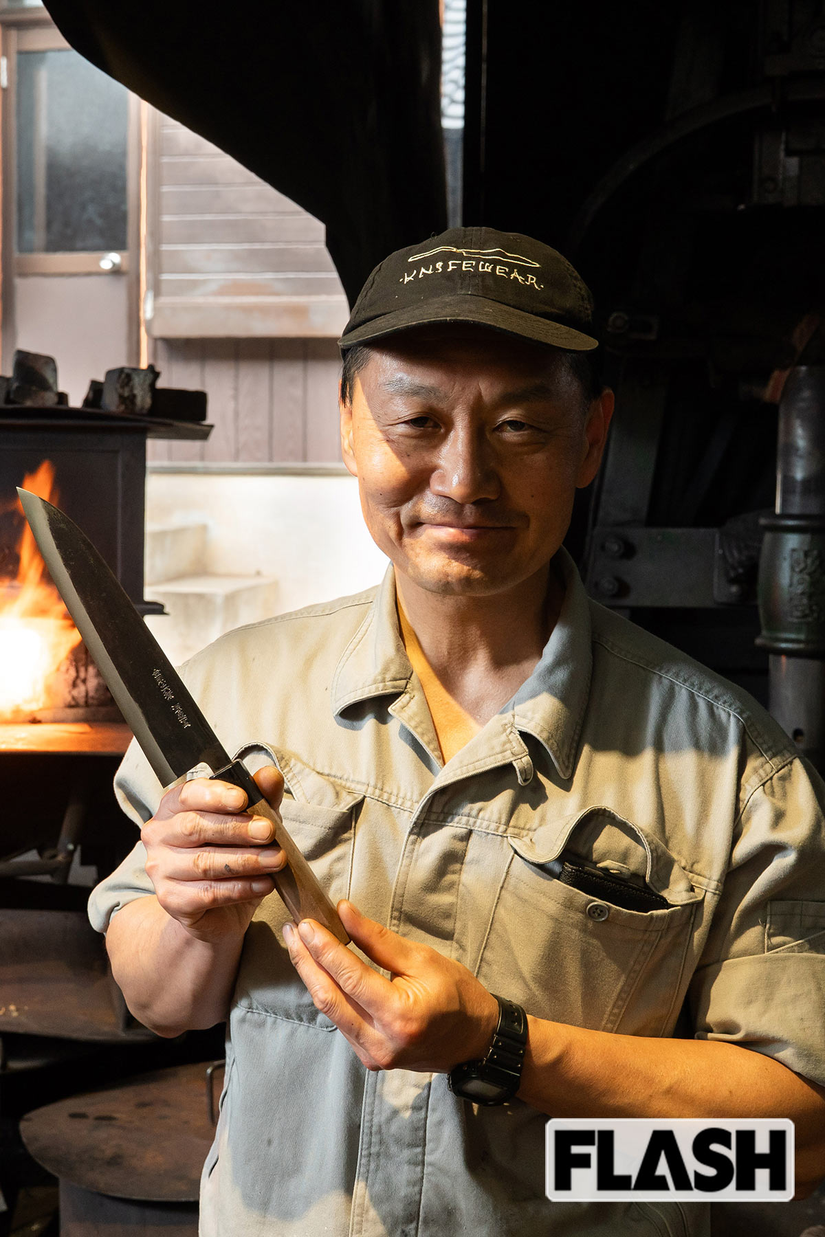 【最長寿企業・西日本編】1203年創業の熊本の刃物メーカー、1628年創立の佐賀の窯元…各県老舗が持つ “最先端” の技とは
