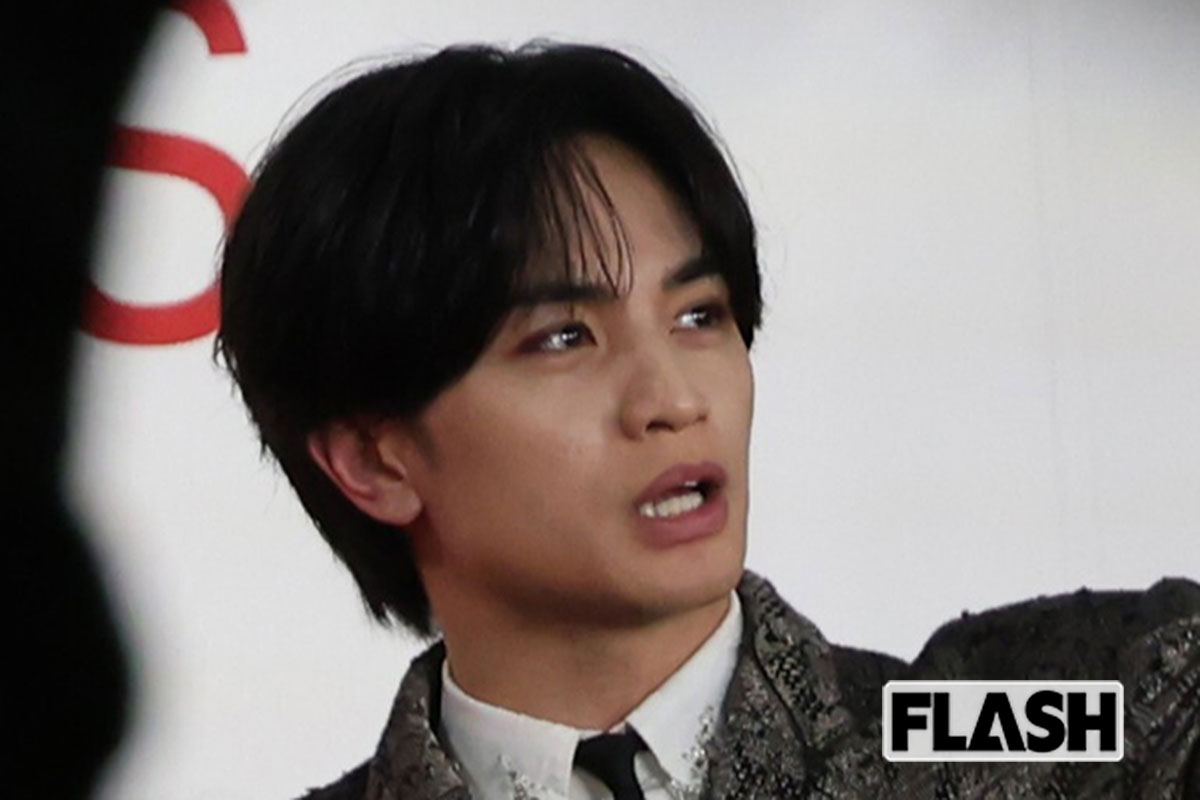 中島健人、国際音楽賞で見せた“抜群の人気”ソロ活動好調、女性ファンから飛…