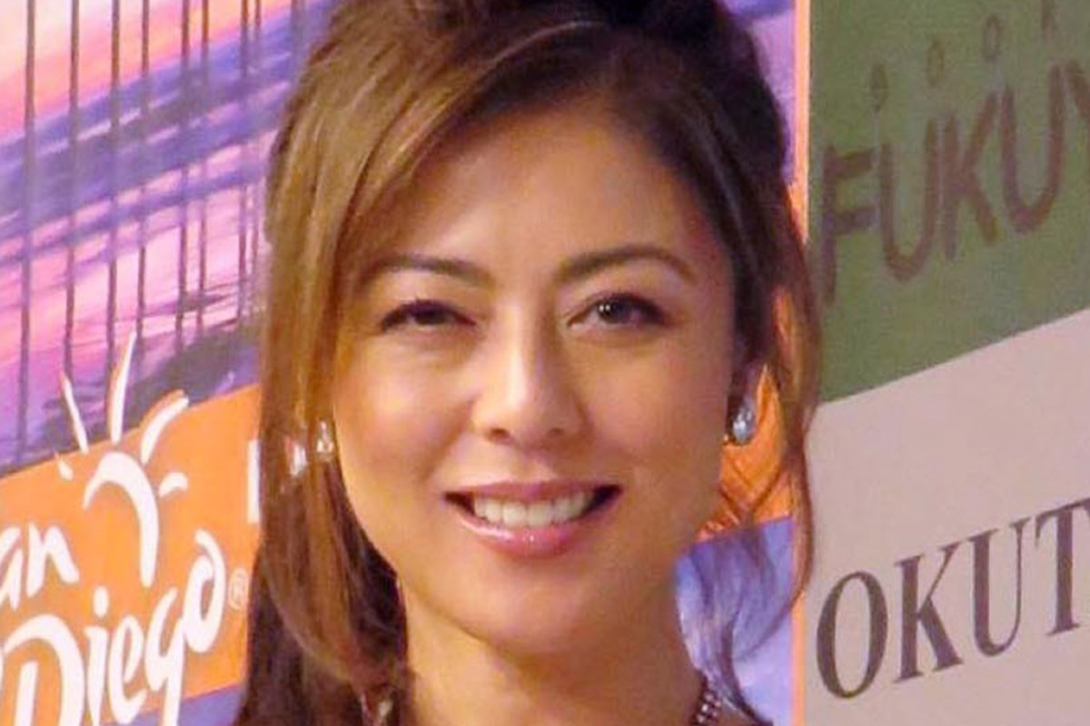 武田久美子“太ももざっくり”水着写真集発売で「相変わらずのいい体」SNS…