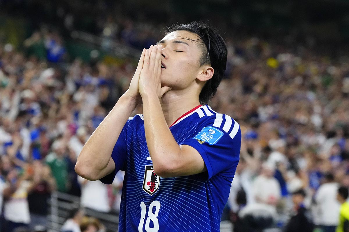 得点源の上田綺世とギョケレシュに退場のリスク?日本対スウェーデン戦で心配される“口元を隠したらレッド”新ルール
