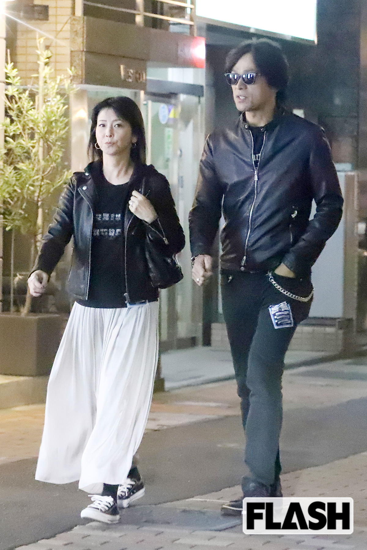 ＜1999年／森高千里・江口洋介＞出会いは、森高のラジオ番組に江口がゲスト出演したこと。1998年には、骨折した江口を森高が献身的に看病。同棲へと繋がった