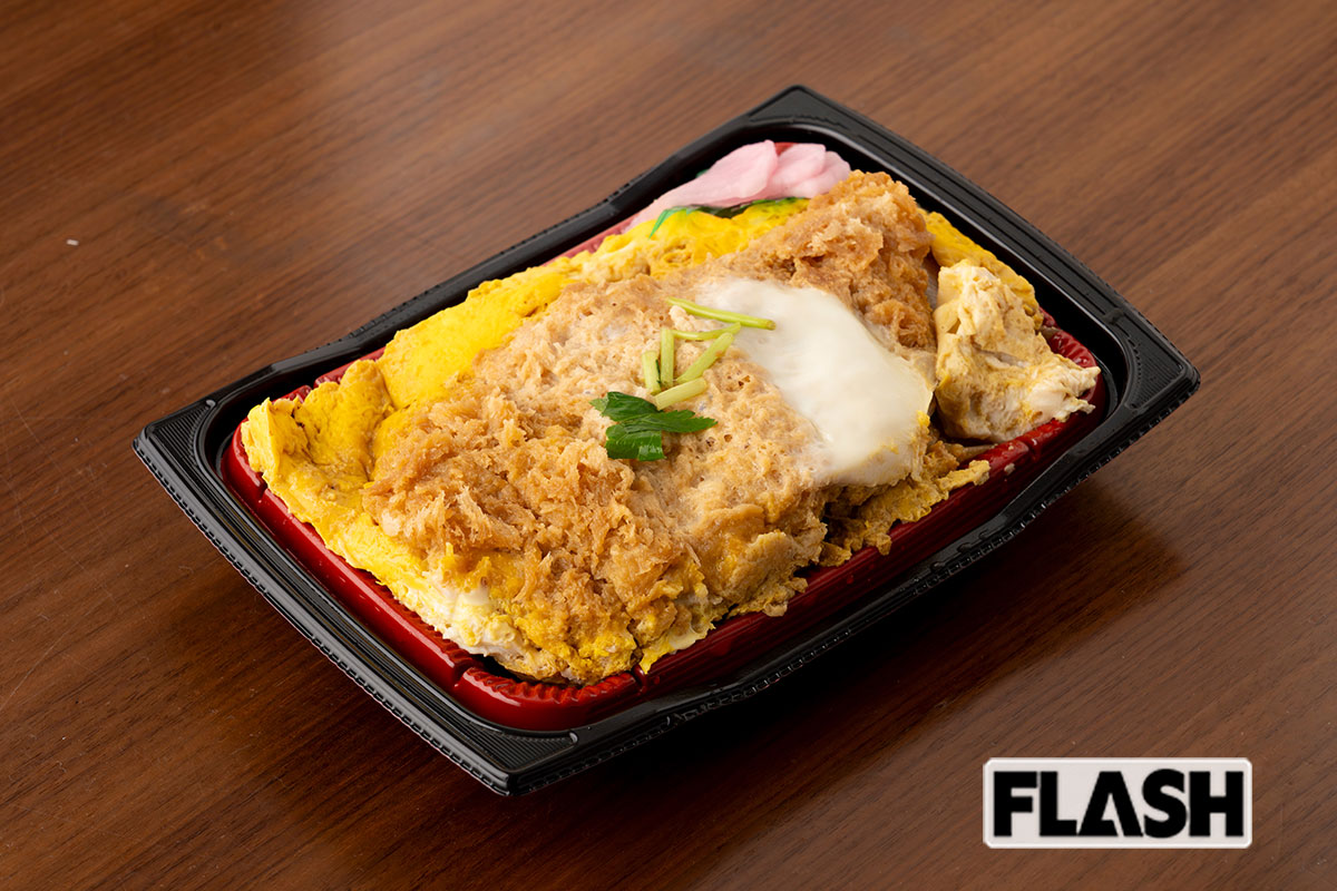 ヤオコー（498円、900kcal）／カツ丼に他社ほど力を入れていないからこそ見える、これでいいんだよという感じ。奇をてらわずとも、カツ丼はいつも美味い