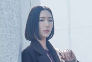 『仮面ライダーゼッツ』出演女優の水着姿にファン驚愕、キャリア警部補役の「すごすぎる」抜群スタイル