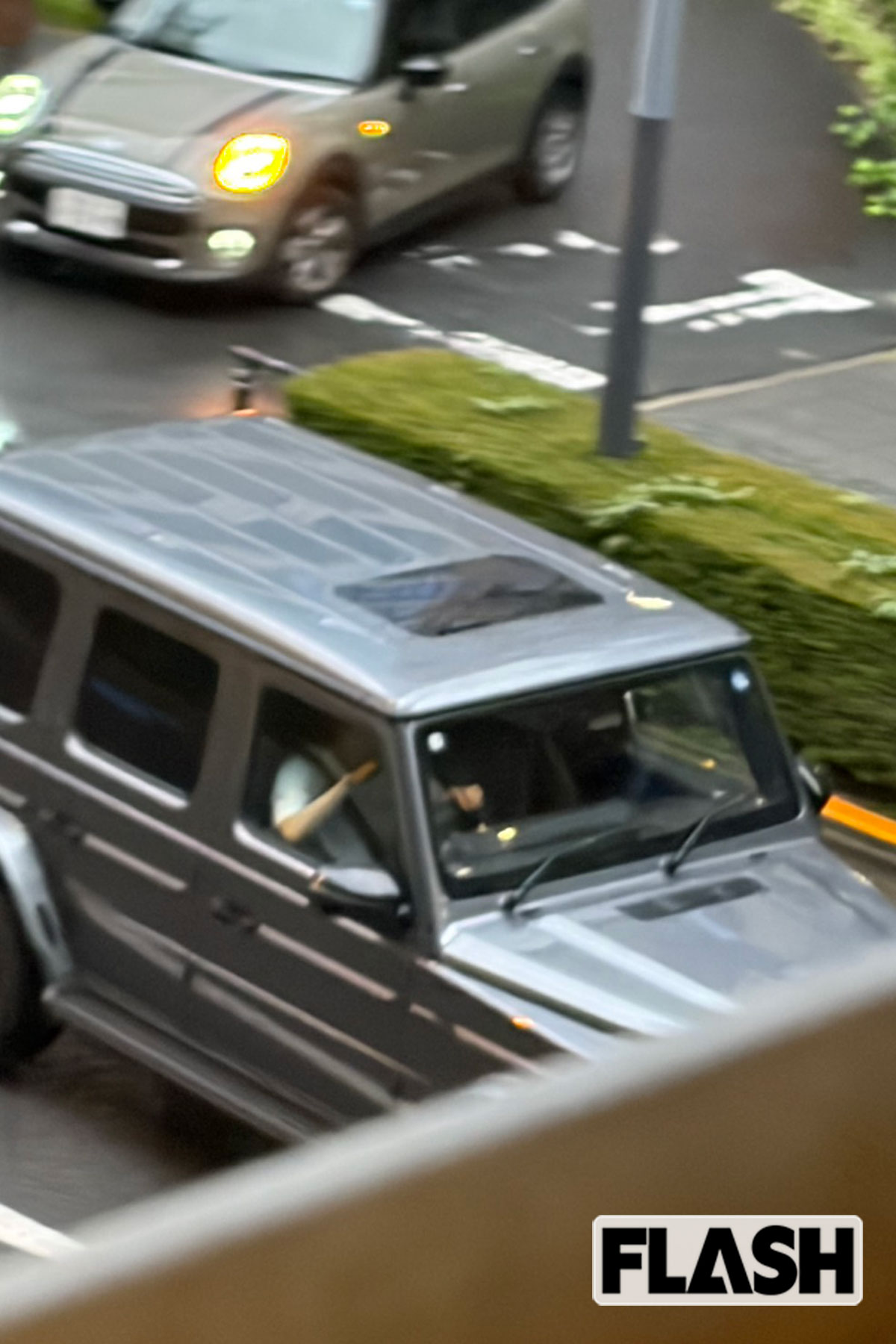 田中碧の愛車はメルセデス・ベンツG-Class初の電気自動車モデル。1回の充電で530kmも走行できるという