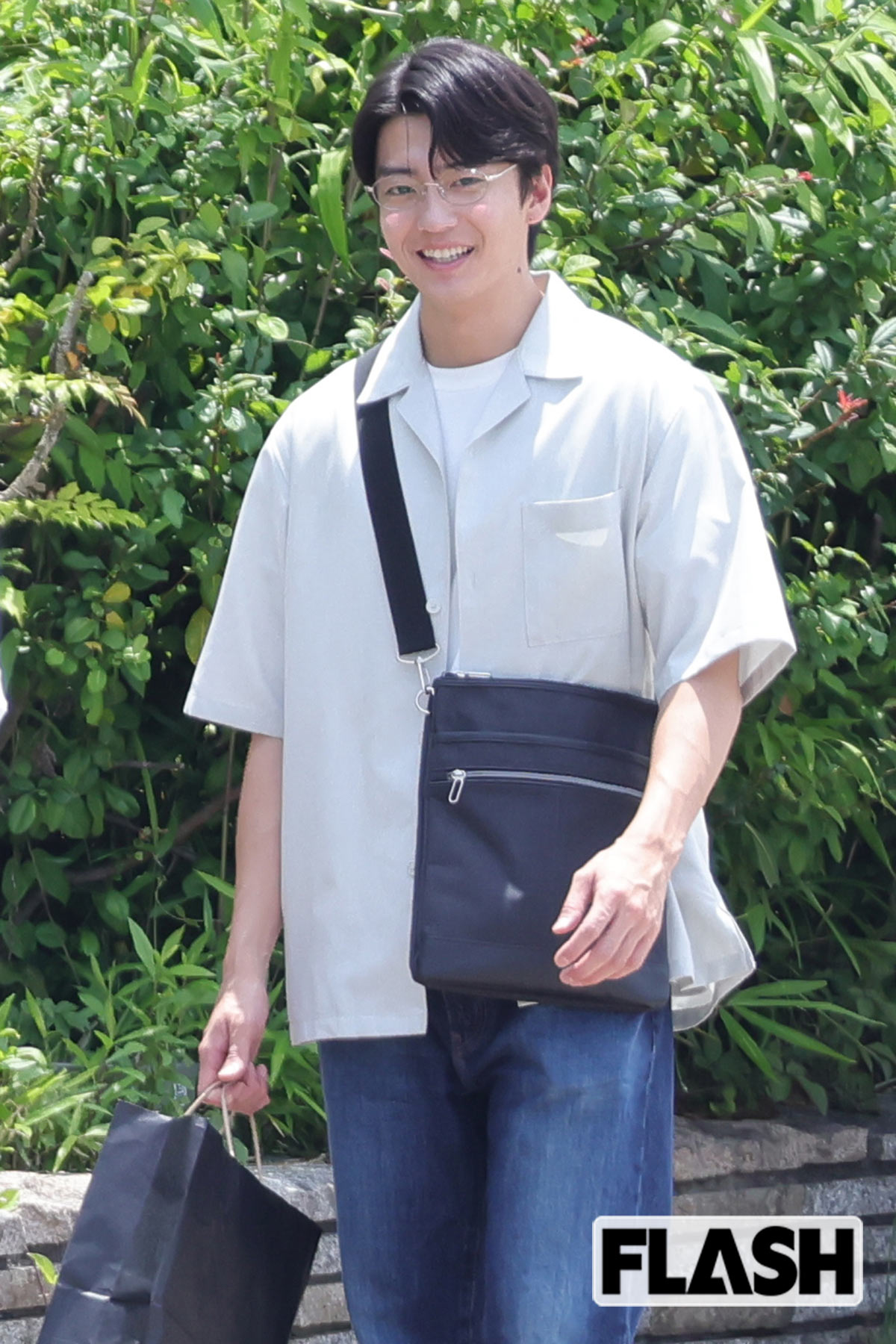 伊藤健太郎“不倫と食”ドラマに挑戦…出口夏希と「熱愛報道」後に見せた美人女優との“デートロケ”現場