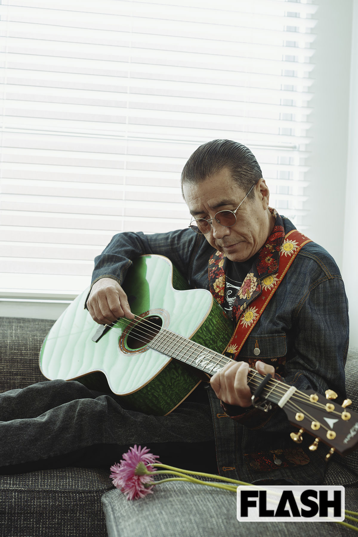 妻のこづえさんが息を引き取った後、嘉門タツオは「あっぱれや」と声をかけた（写真・木村哲夫）
