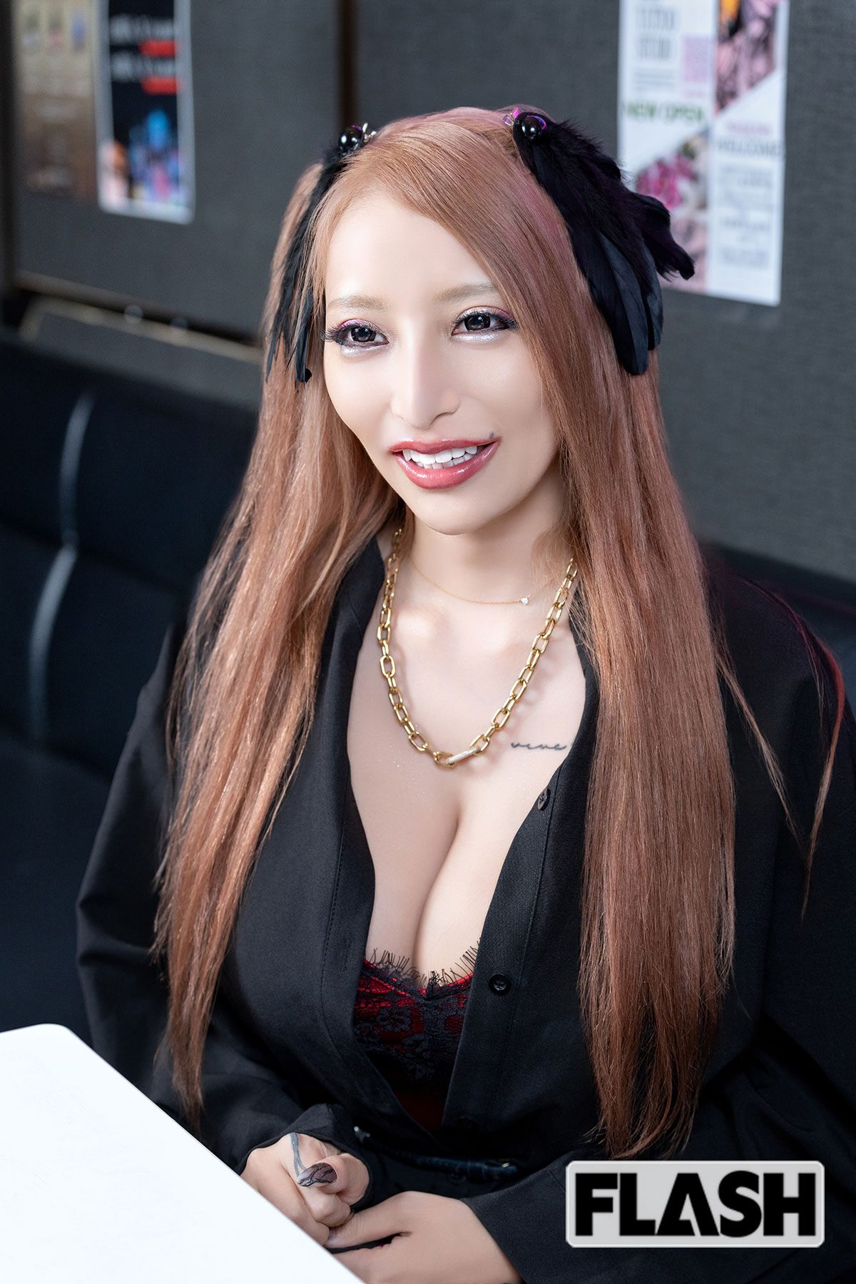“炎上キャラ” で知られる加藤紗里だが、「会って話したらきっと印象変わりますよ」（写真・福田ヨシツグ）