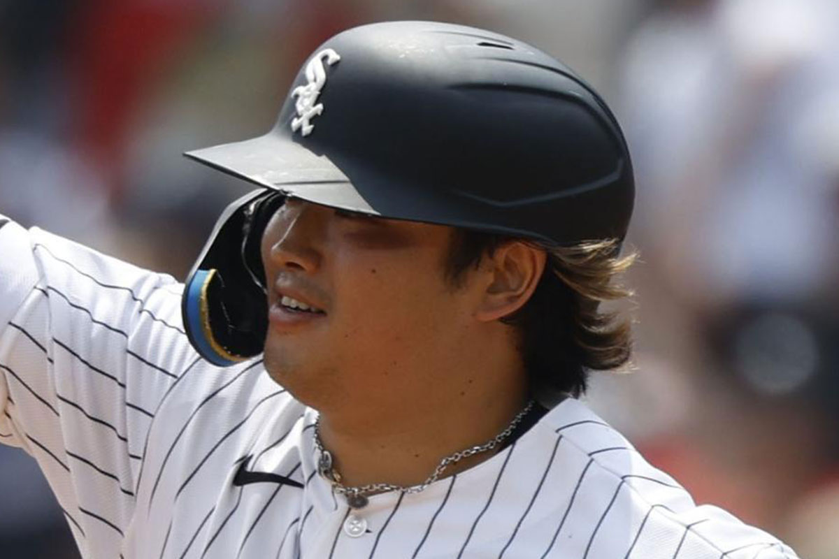 ホワイトソックス・村上宗隆　両親が始球式に登場し“巨体ぶり”にファン驚愕…