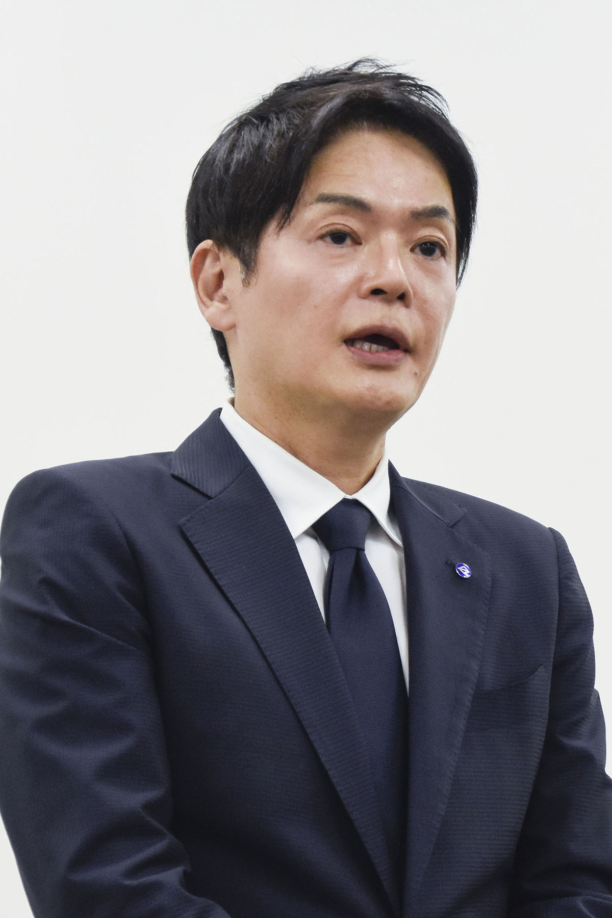 【職員に「人間のクズ」発言】横浜市長「重大なパワハラ」認定…大学教授時代の本誌パワハラ報道には「厳重抗議」の高圧姿勢
