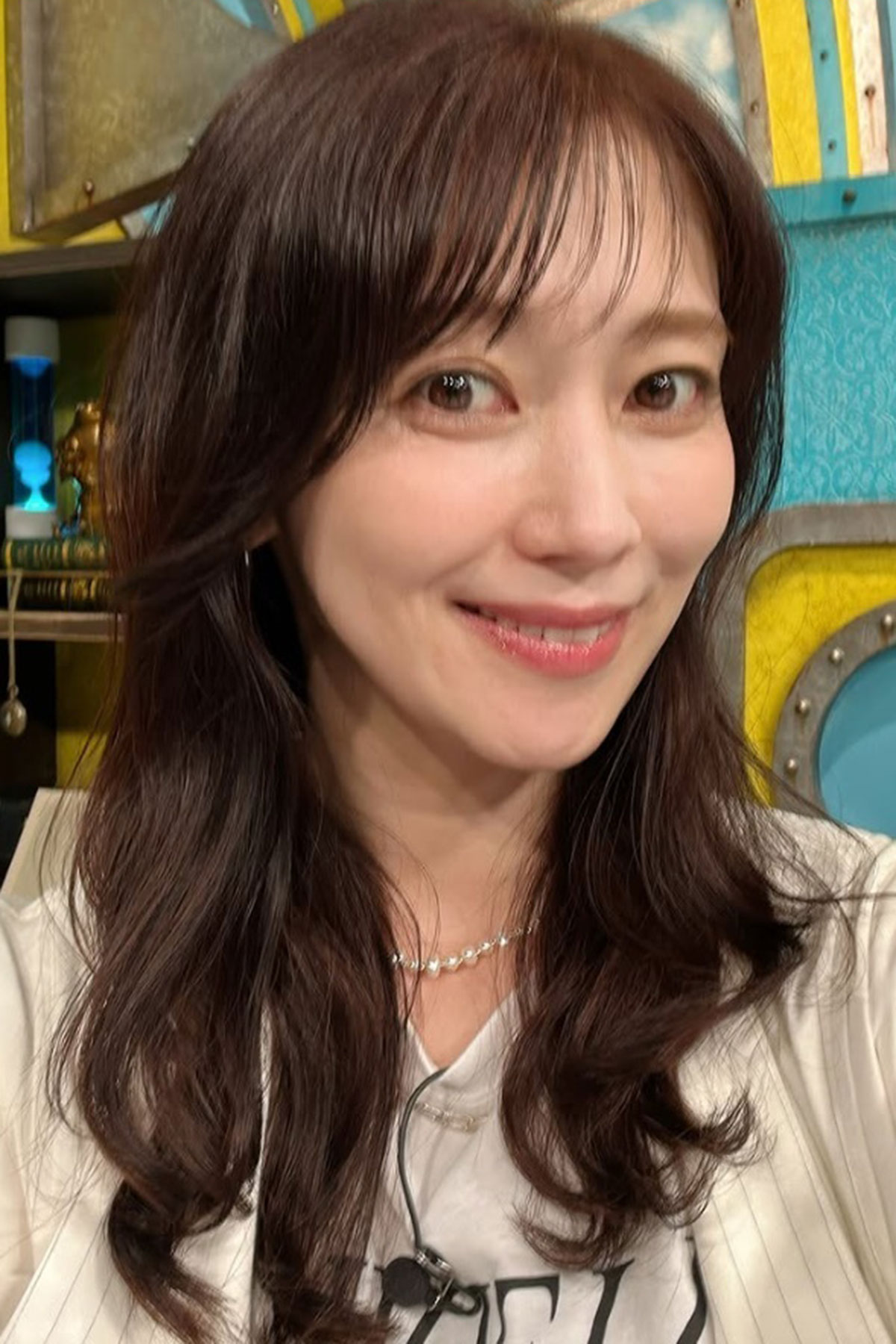 近影を投稿した飯田圭織。“美魔女化”を指摘する声が寄せられている（画像・『飯田圭織オフィシャルインスタグラム』iidakaori.officialより）