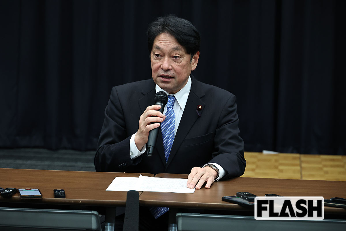 防衛大臣などを歴任した小野寺五典氏には防災大臣の可能性も（写真・長谷川 新）