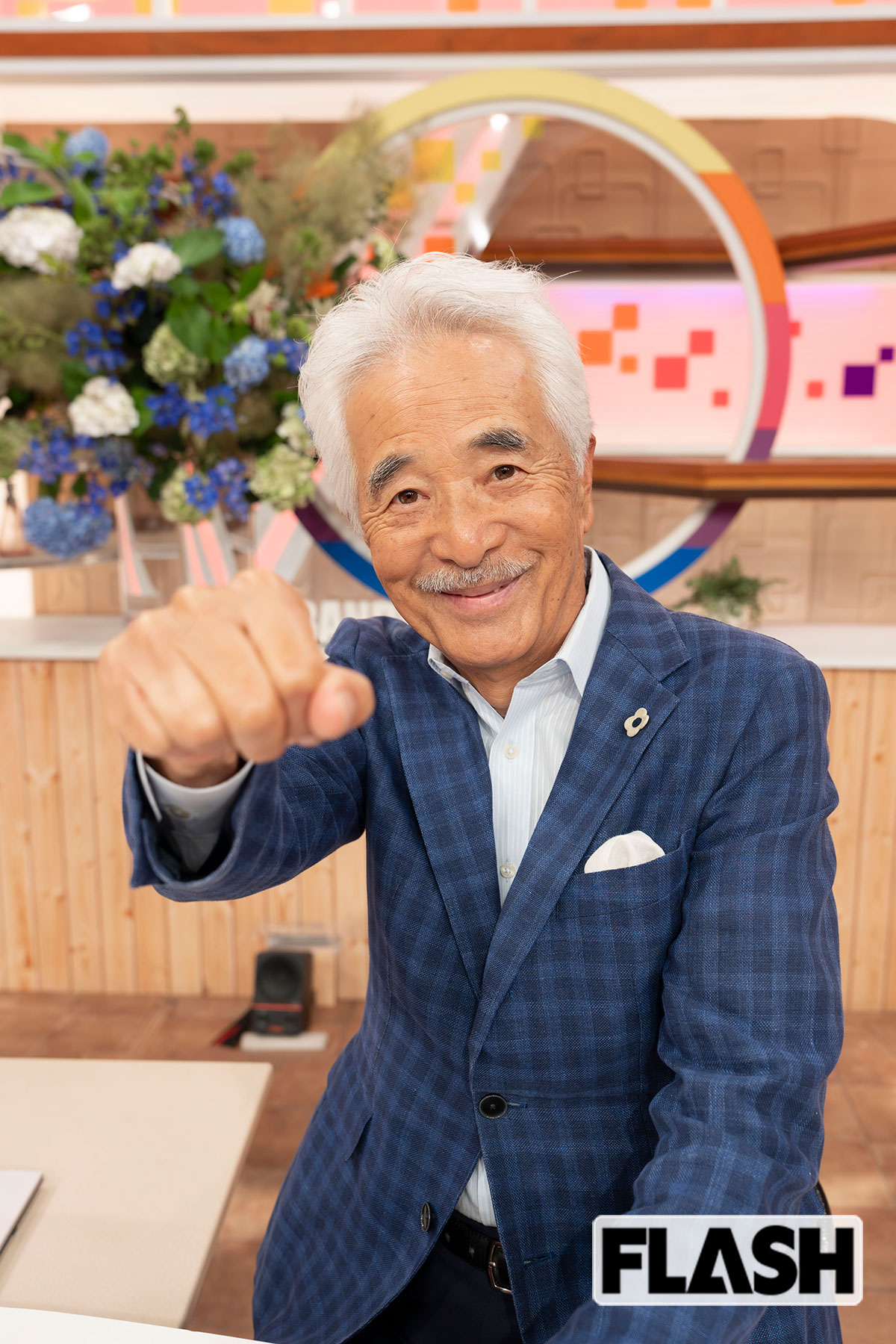 さとう宗幸『2年B組仙八先生』教え子には受験でお守りを…還暦のお祝いでは本木雅弘から「赤いマフラー」プレゼント