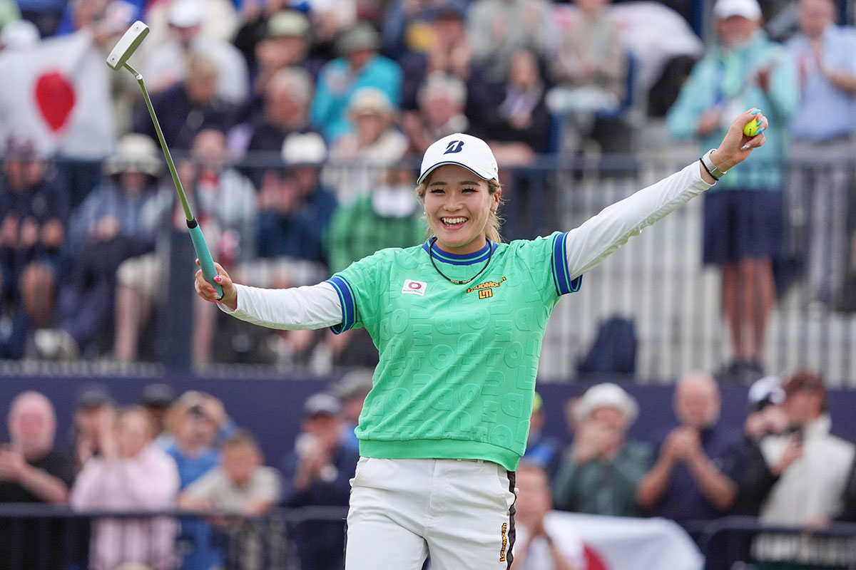 桑木志帆、全英女子オープンでメジャー初制覇の快挙…注目集まる “まつエク” と “長いネイル” の超ド派手スタイル