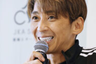 元SMAP・森且行、レース優勝のオフショットで見せた“アイテム”に「どれだけSMAP好きなの」ファン感涙