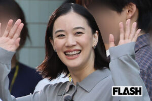 18年ぶり連ドラ主演・蒼井優が気合のファンサ！夫・山里亮太との“夫婦共演解禁”で狙う“ファミリー向けCM”