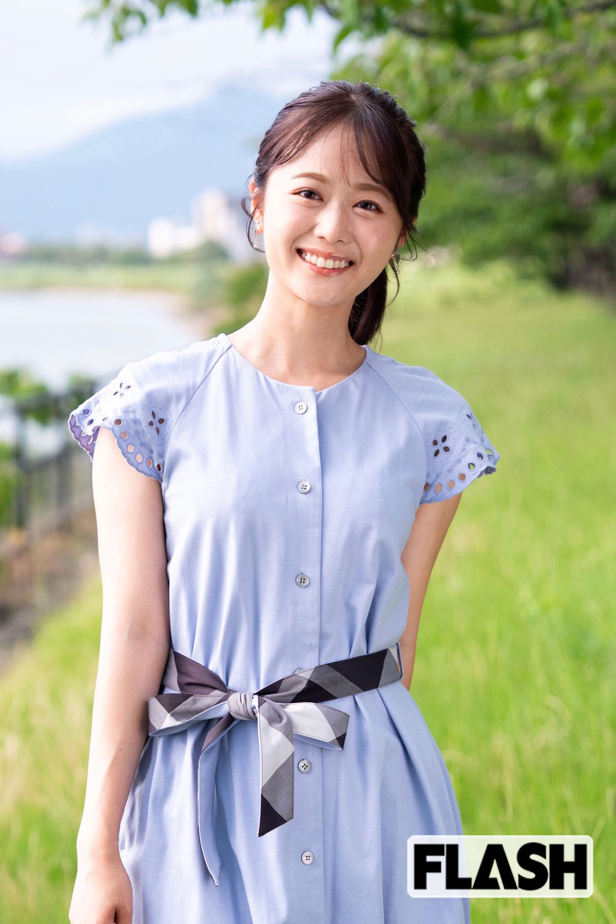 【中国・山陰2位／岡本愛衣アナ（広島ホームテレビ）】「2位はうれしいです。情報番組『フロントドア』やサッカー番組『KICK OFF! HIROSHIMA』で選手たちの熱い思いをお伝えしています。最近、ランニングとゴルフを始め、フルマラソン完走が目標です」