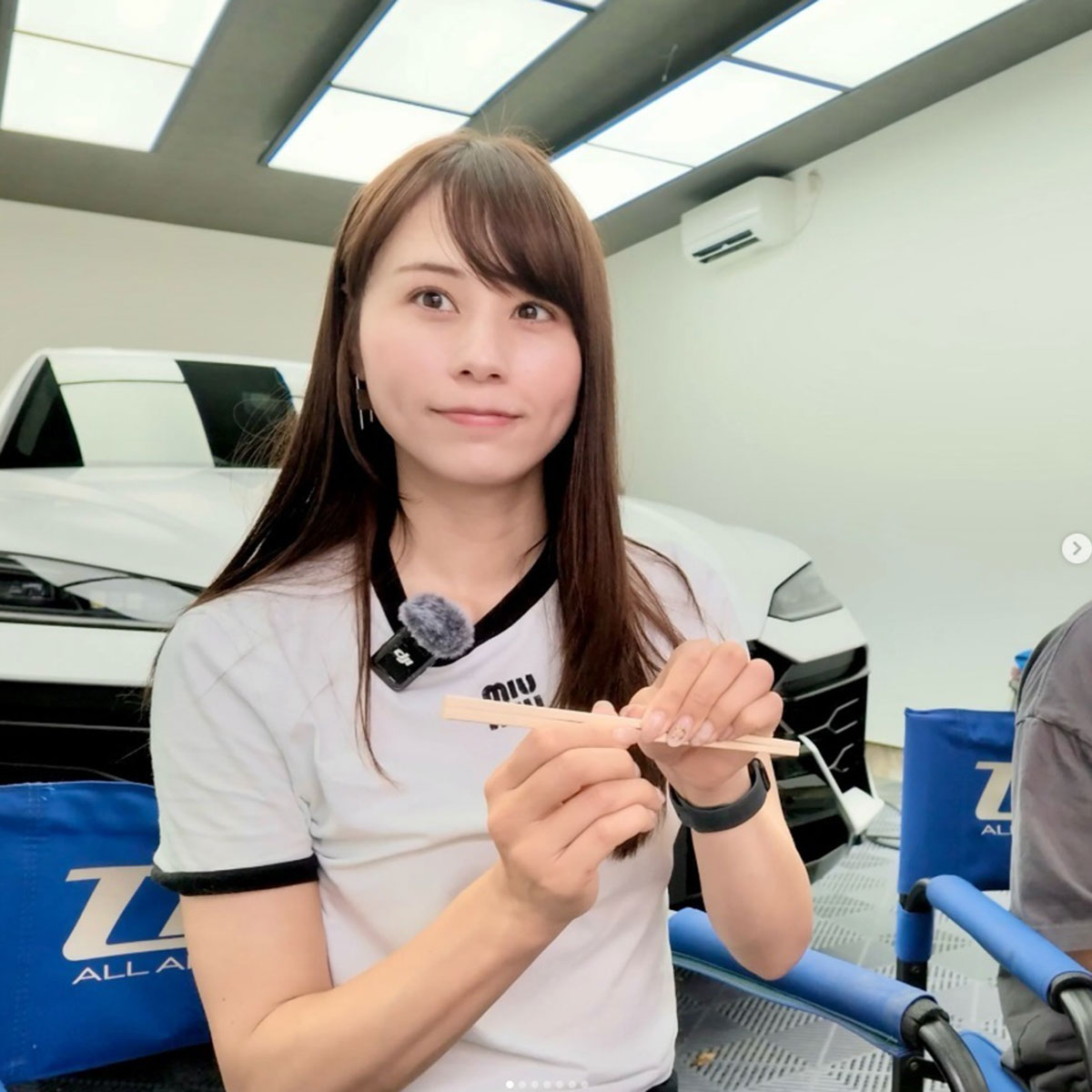 「高級車複数所有」女性YouTuber 日産ディーラーからの“入庫拒否”告発も「店も客を選ぶ権利がある」過去の“さらし行為”に反感