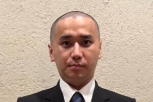 こめお、78人食中毒を再謝罪も「原因不明＆メモ読み」で火に油…唯一評価された“決断”とは