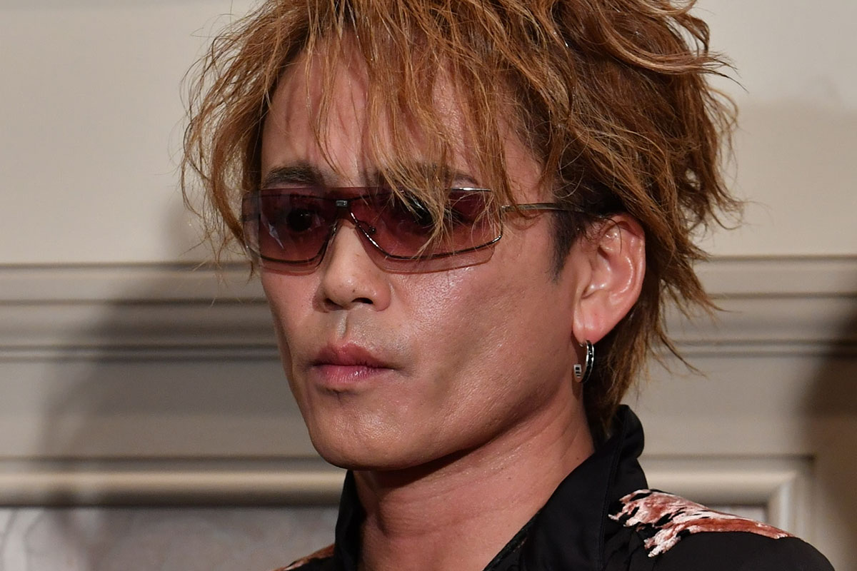 元光GENJI・諸星和己、ハワイで見せた“10：0分け”髪型激変の近影に…