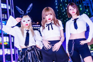 HANAオーディションの “歌姫” も参加…異色のアニソンガールズグループ「Rabbit Punk」始動！ 個性豊かな3人が明かす「武道館への夢」