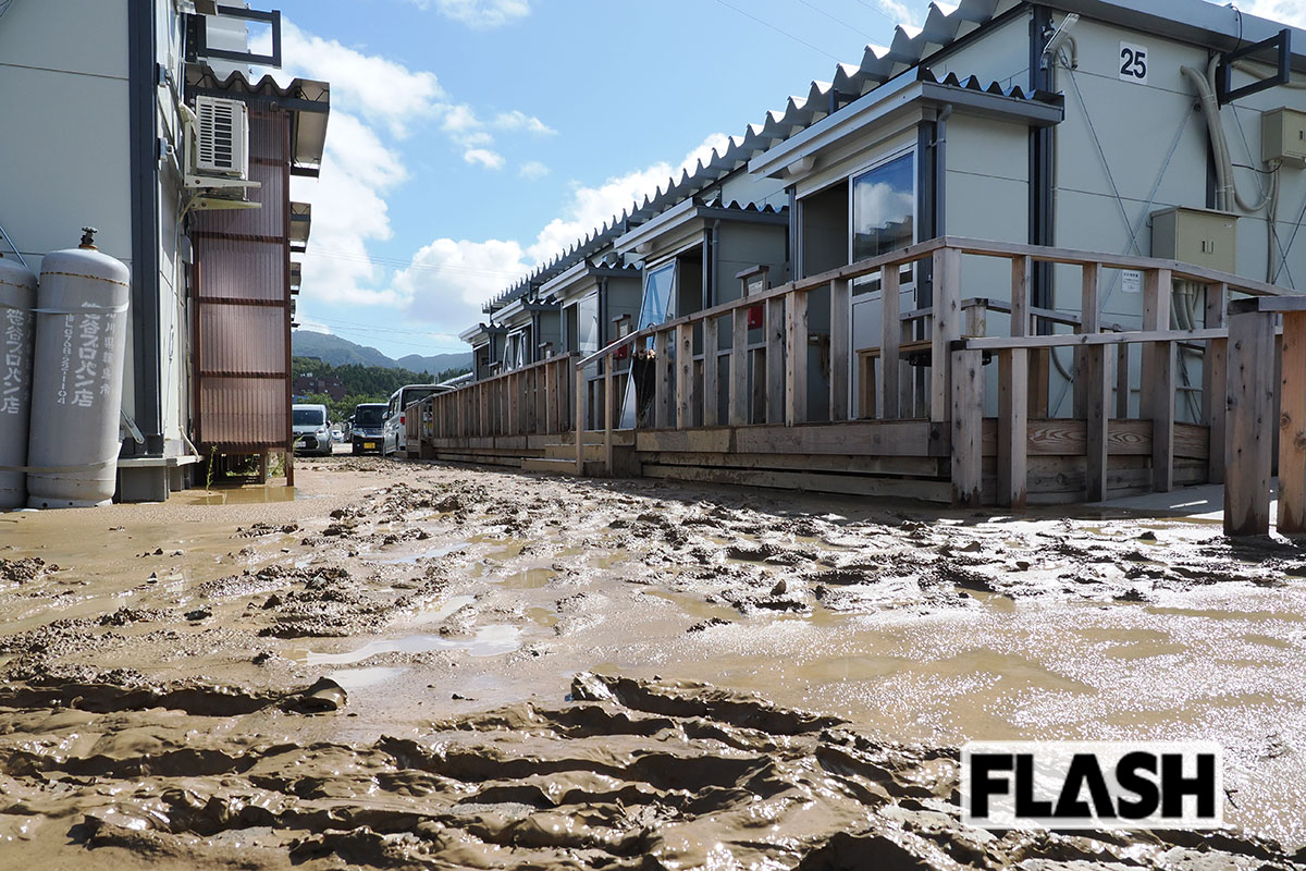 2024年1月の能登半島地震の後、同年9月には輪島市や珠洲市を中心に豪雨被害も発生。地震被災者が暮らす仮設住宅でも、床上浸水が発生し、避難生活が長期化した