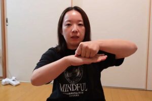 シングルマザーYouTuber　重度知的障害抱える8歳娘が自宅から消え警察が捜索→発見　施錠を突破された「他人事ではない」恐怖
