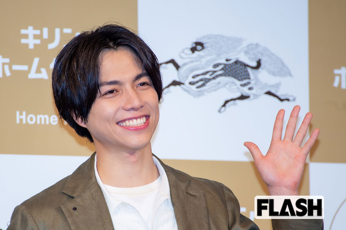 重岡大毅、WEST.解散報告で見せた笑顔に「必要なかった」「ちゃんと意味ある」ファンも意見分かれる事態に