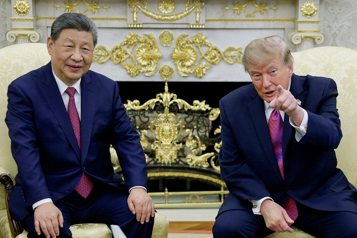 トランプ大統領（右）と習近平国家主席とによる米中首脳会談では、「日本の軍国主義と戦った」という点に絆を見出した（写真・アフロ）