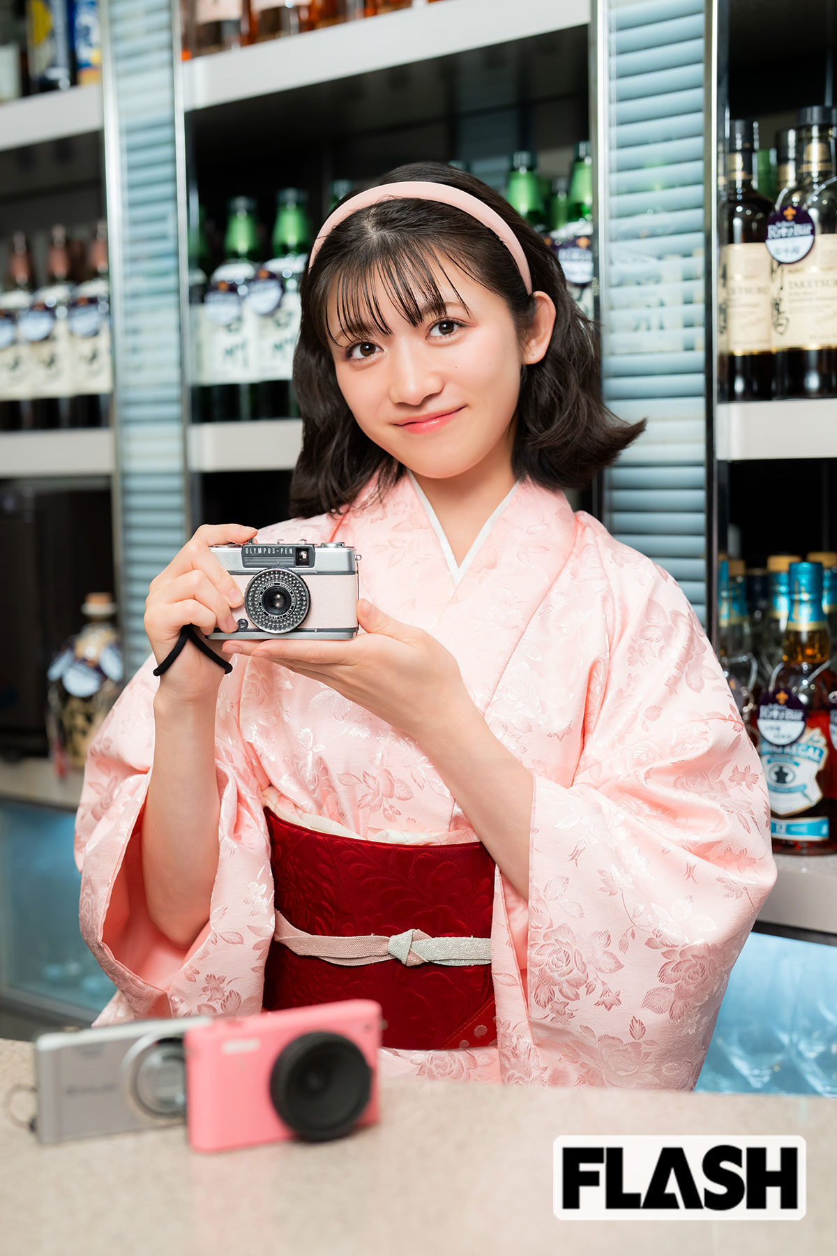 「東京女子流」3月に解散…新井ひとみの“第2章”は「スナックのママ」で名曲カバー「お酒は好きなほうでして（笑）」