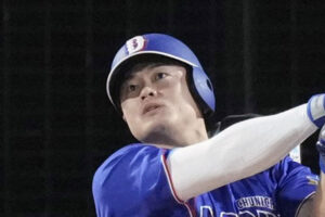 【プロ野球】62年ぶり「カラーバット」解禁にあふれる賛否…「個性あっていい」「ABS導入が先」一部ファンから冷ややかな声も