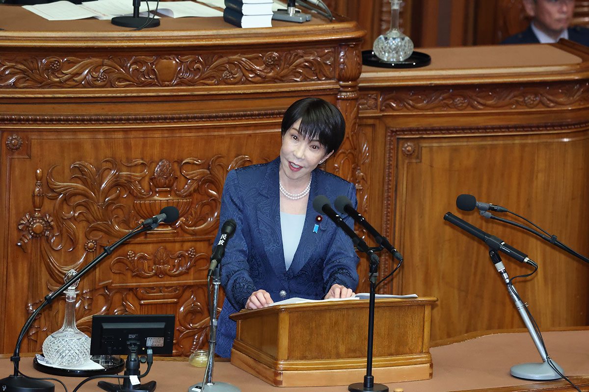 高市首相「世をおさめ、民をすくう」にSNS大反発「どれだけ上から目線なの」…原稿24ページのうち経済14ページに公明代表も苦言