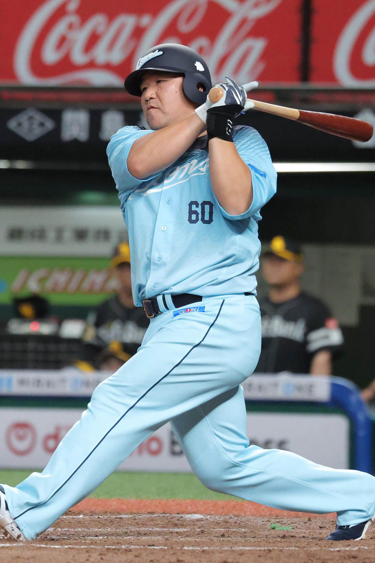 【43歳で現役続行】西武・中村剛也にファン歓喜！500号と長男共演へ膨らむ夢