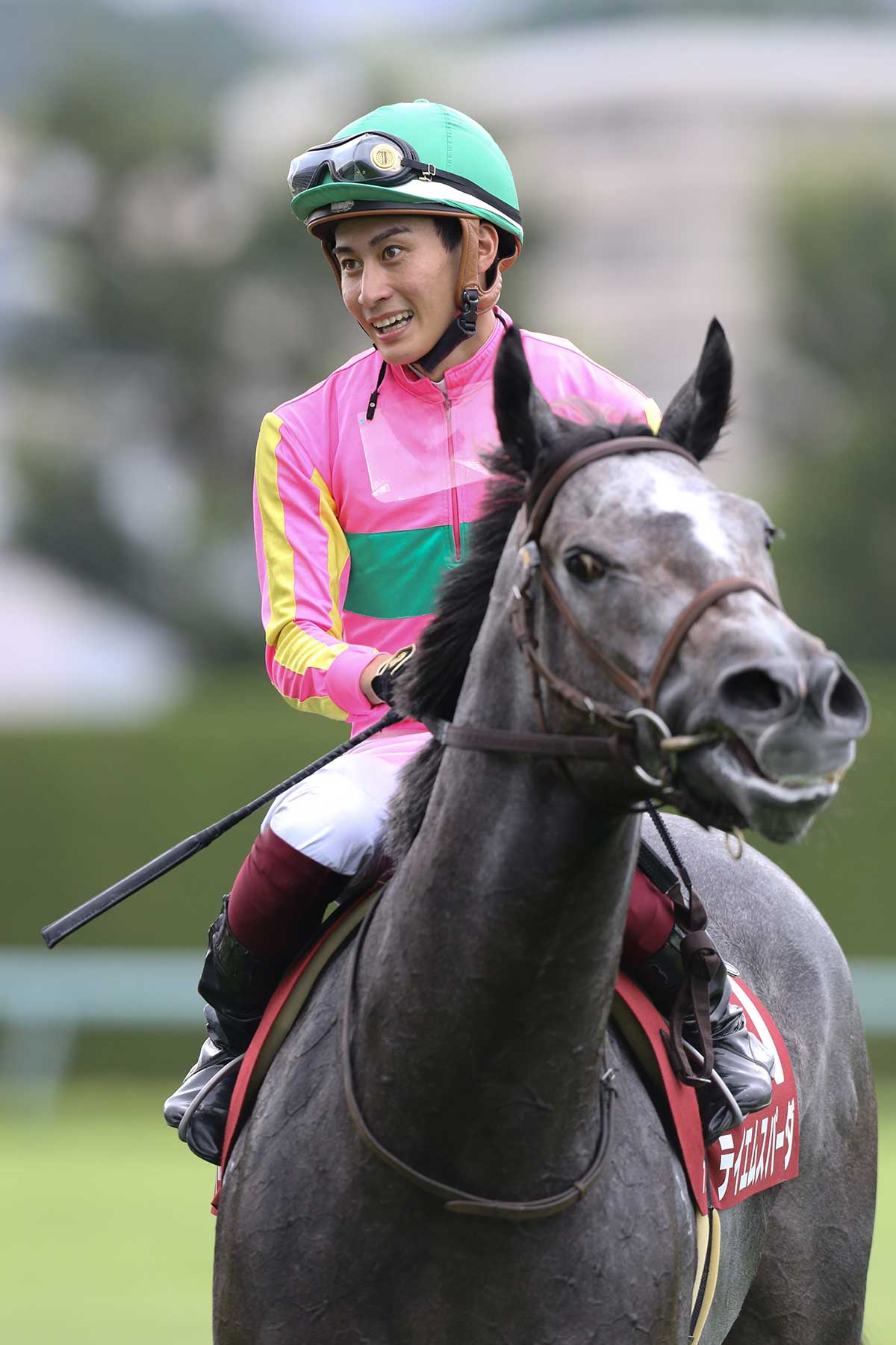 10月18日におこなわれるGⅠ秋華賞（京都・芝2000m）で、テイエムアイランに騎乗予定の富田暁騎手（写真・アフロ）