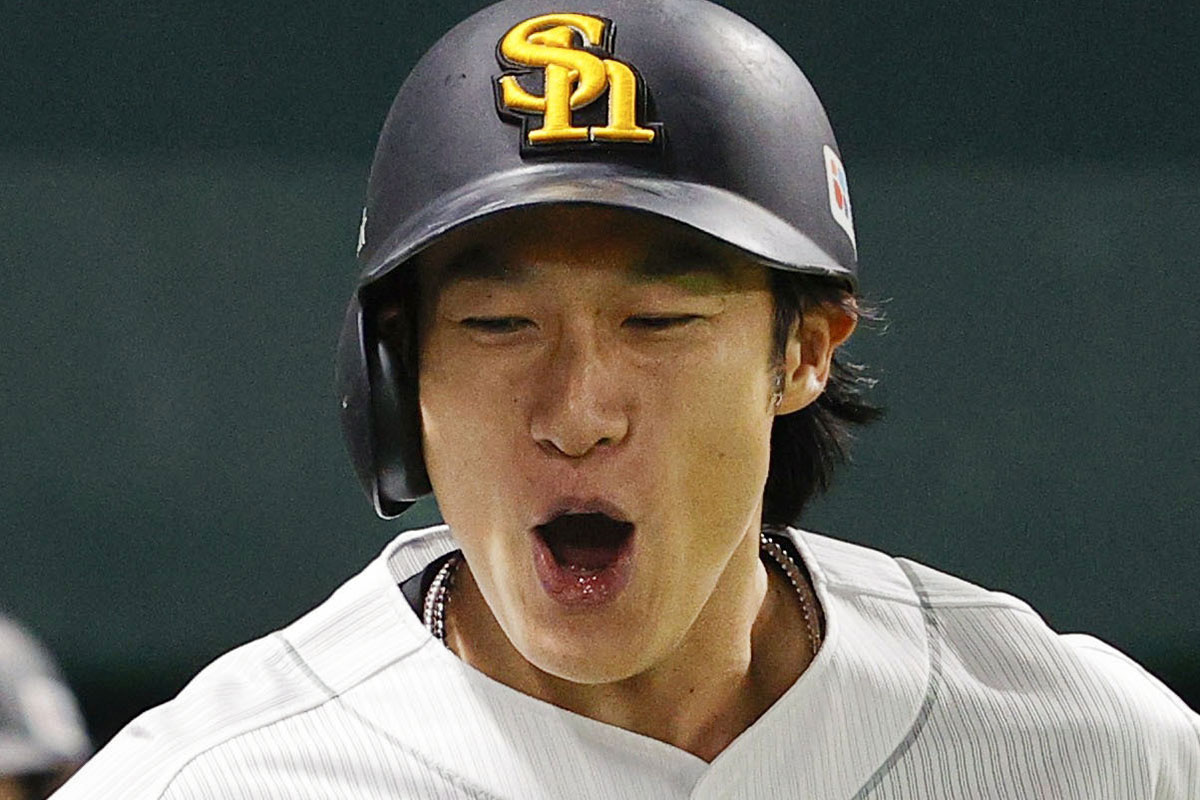 ホークス柳田悠岐“豪快フルスイング”の裏で見せた“早期降板”モイネロへの…
