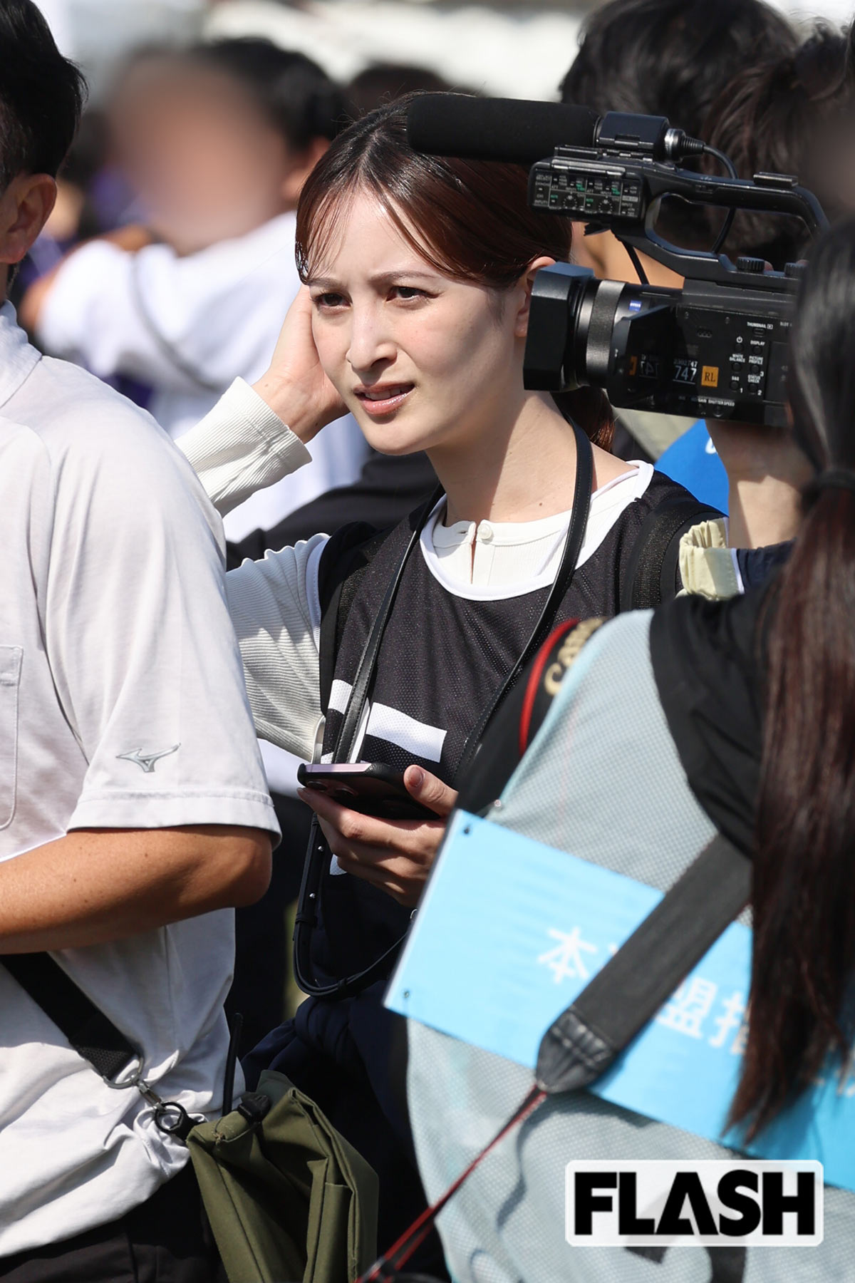 予選会を取材する後呂有紗アナ