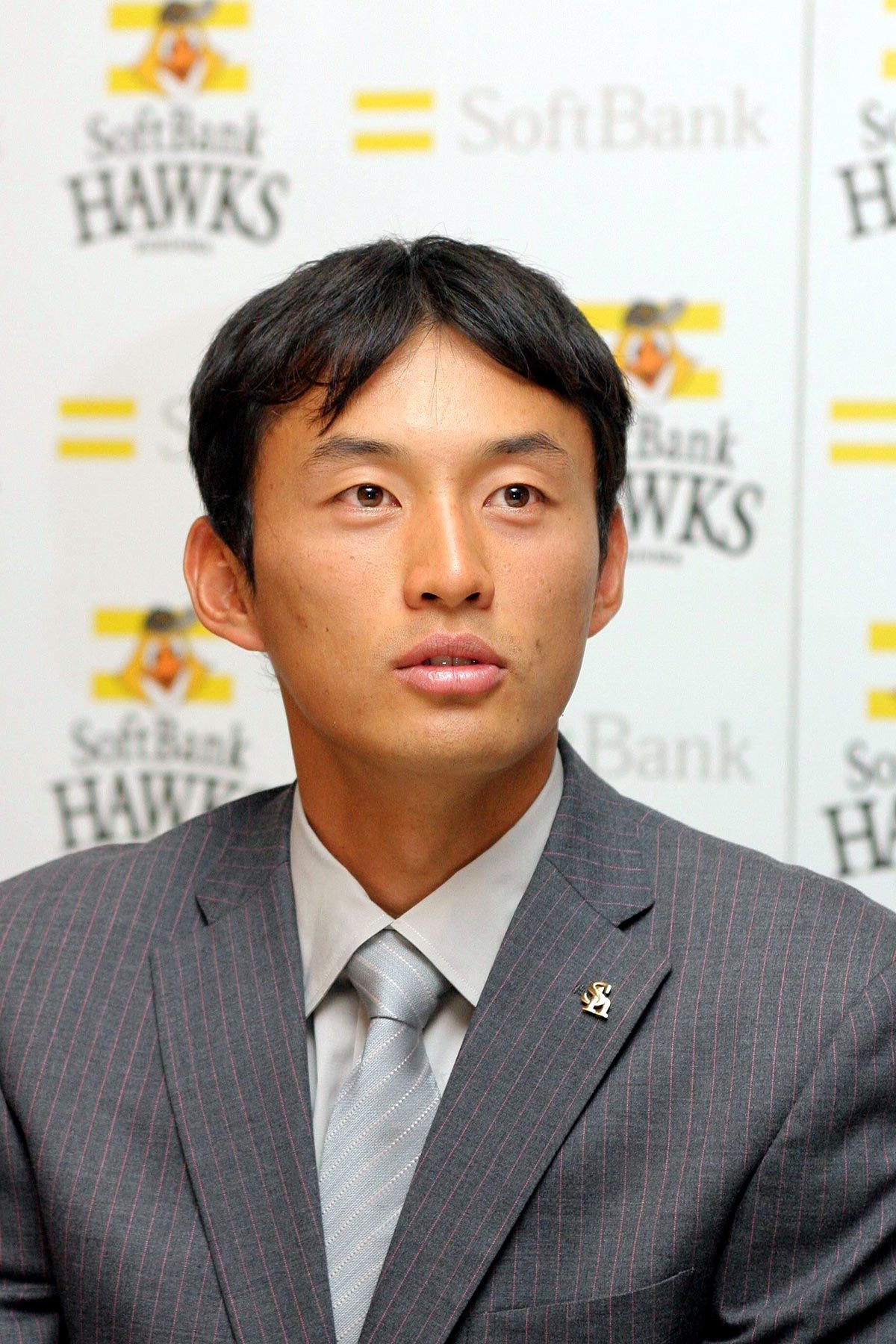 ドラフト中継の途中で元ソフトバンク選手の懲役16年報道「ある意味教訓」「明暗」ネットざわつく
